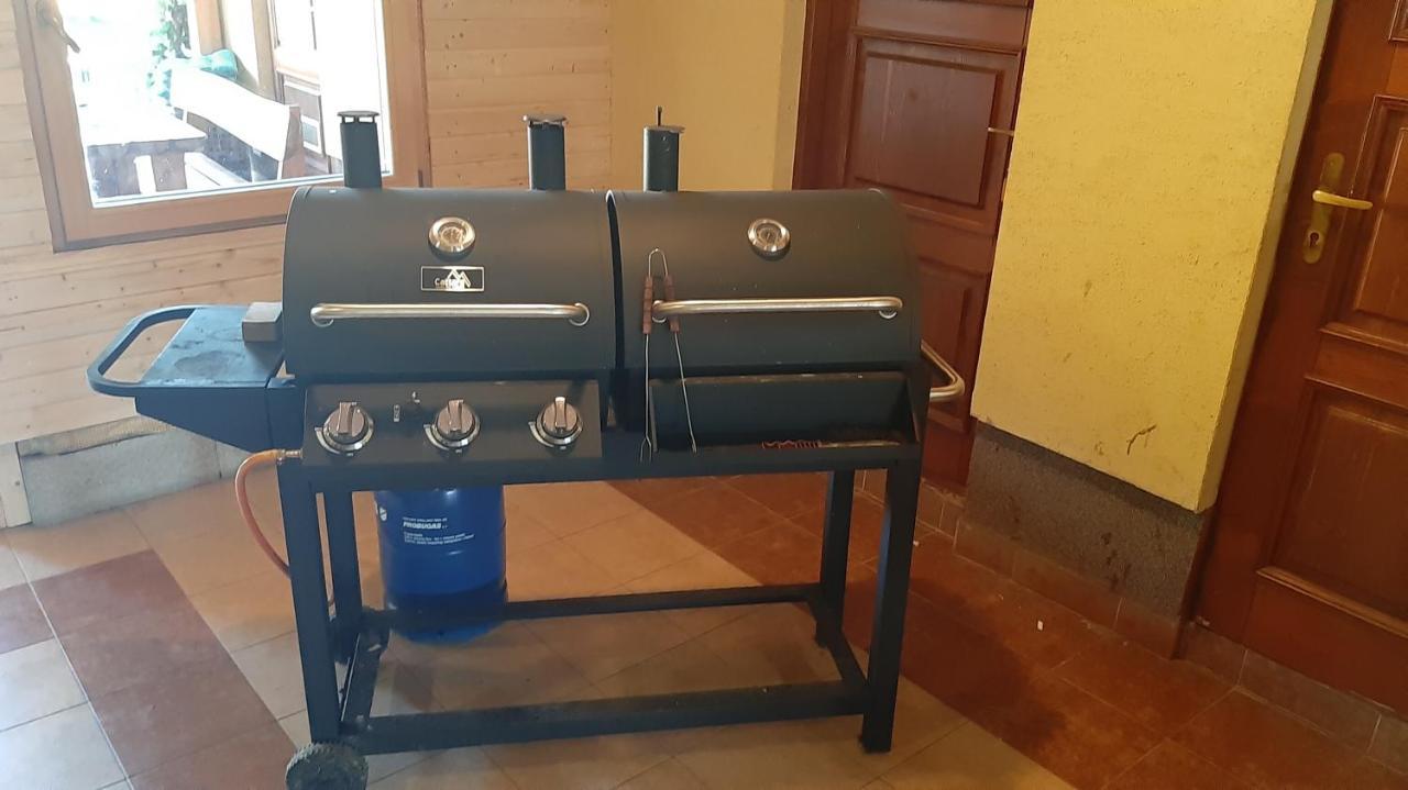 Penzion Pri Studnicke Omastina Bagian luar foto