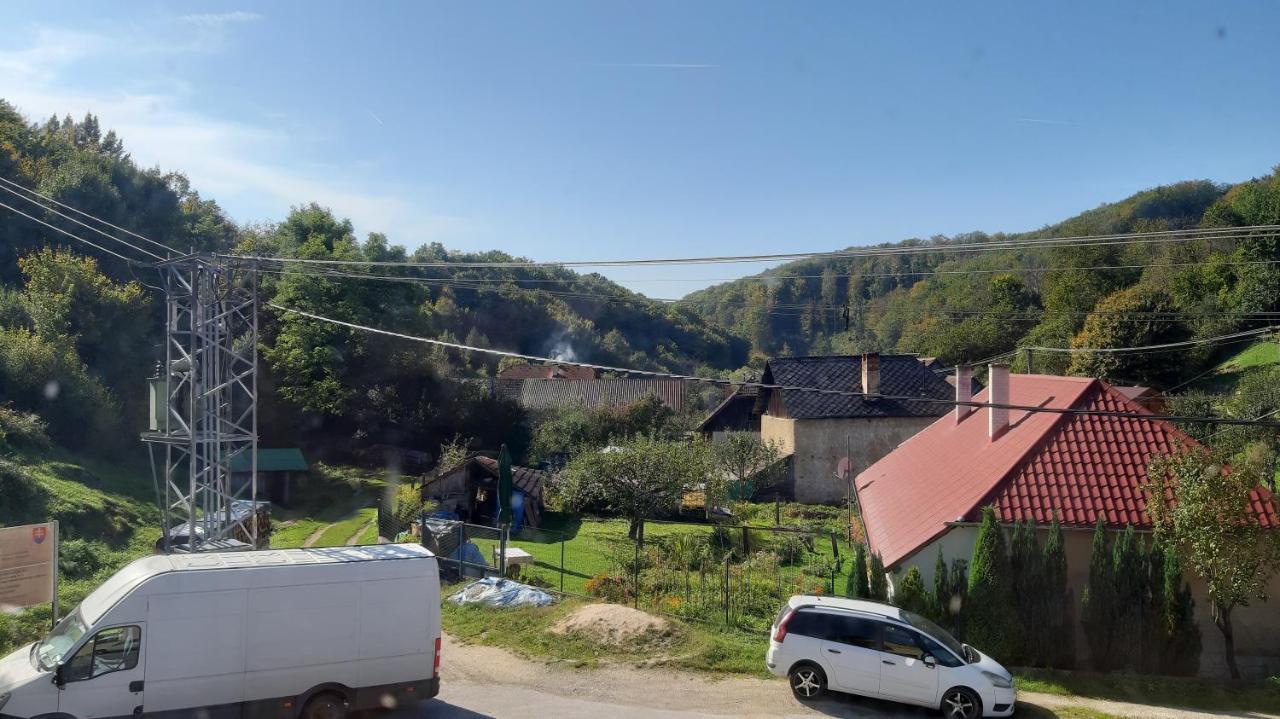 Penzion Pri Studnicke Omastina Bagian luar foto
