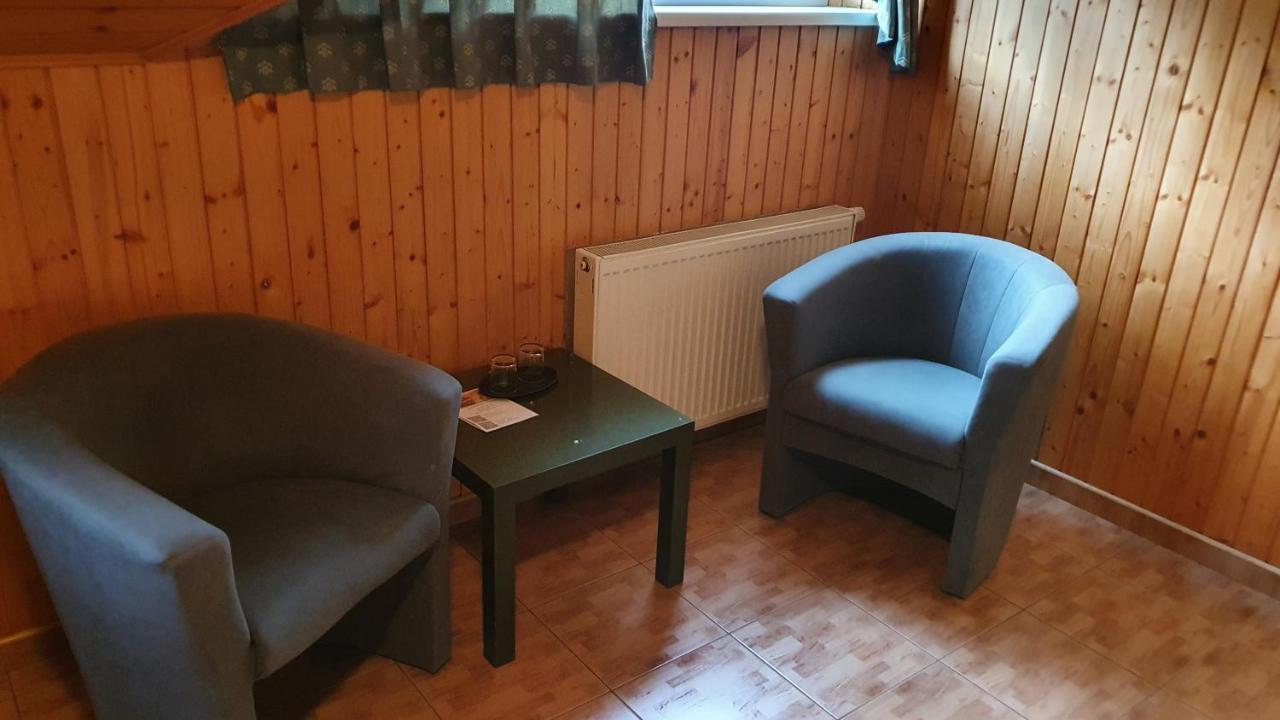 Penzion Pri Studnicke Omastina Bagian luar foto