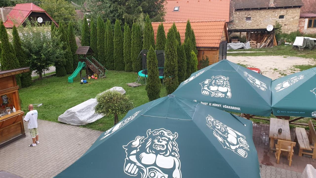 Penzion Pri Studnicke Omastina Bagian luar foto