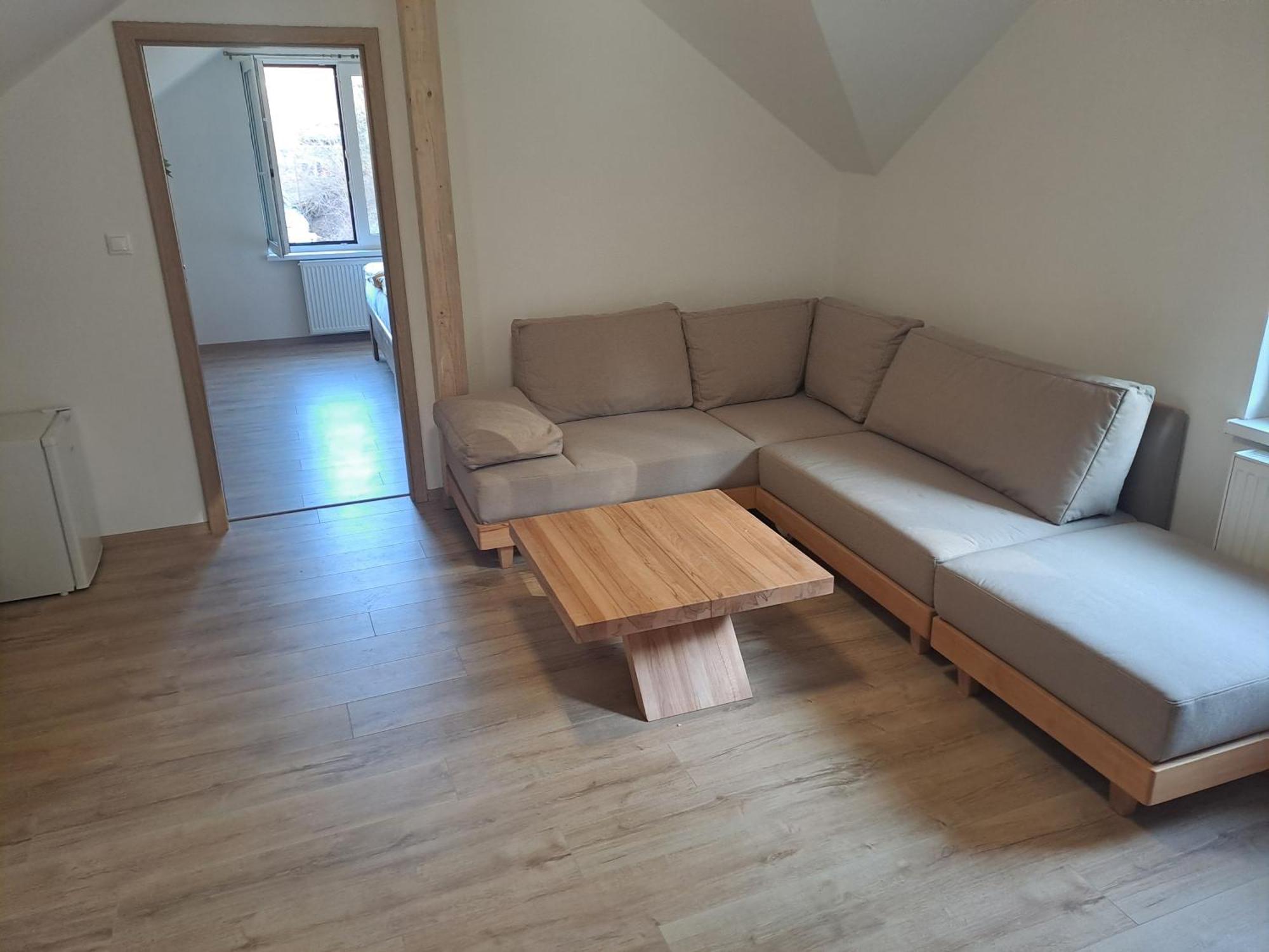 Penzion Pri Studnicke Omastina Bagian luar foto